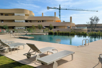 cee0eca02ff15e2d956fd4825e945a93 - 11