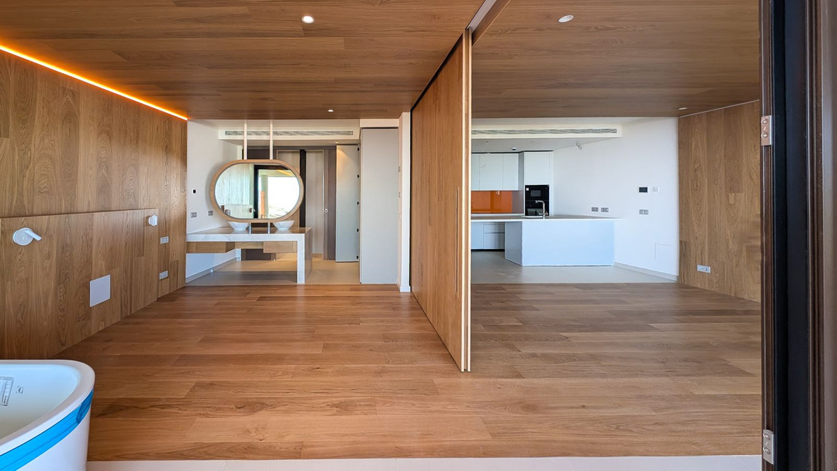 cee0eca02ff15e2d956fd4825e945a93 - 19