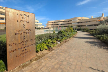 cee0eca02ff15e2d956fd4825e945a93 - 2