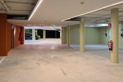 cee0eca02ff15e2d956fd4825e945a93 - 27