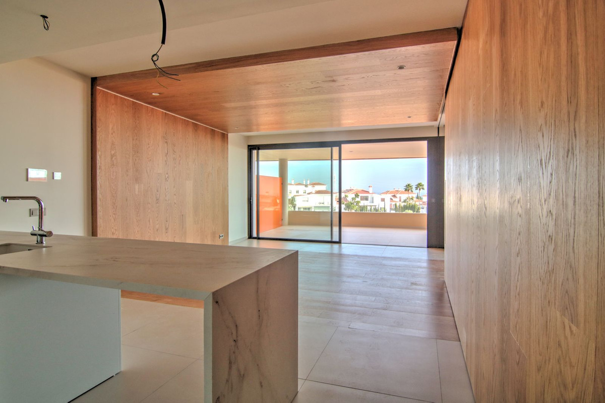 cee0eca02ff15e2d956fd4825e945a93 - 5