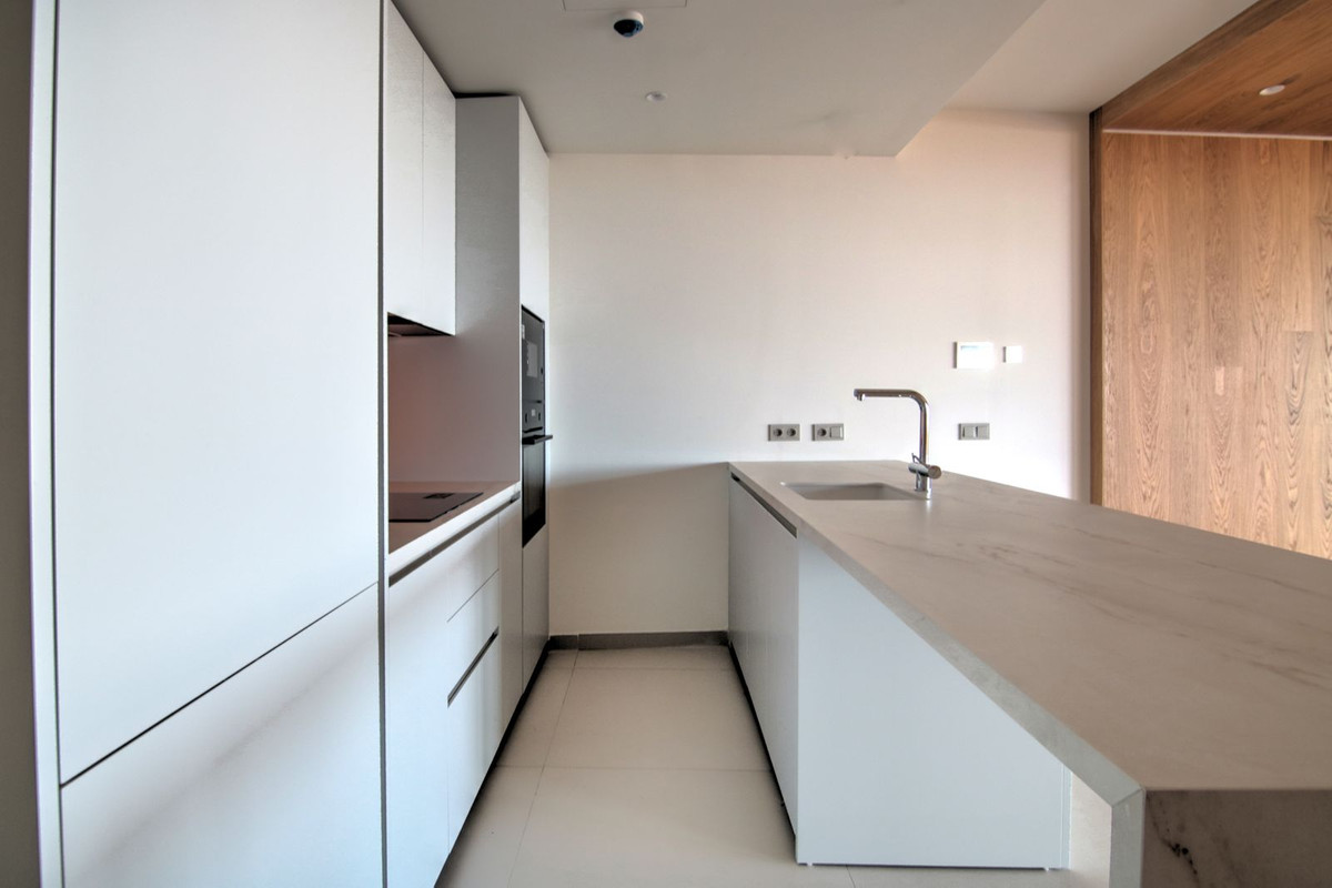 cee0eca02ff15e2d956fd4825e945a93 - 7