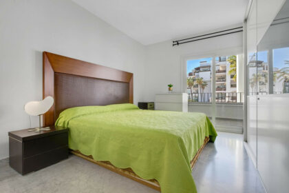 cee1fe78d7b6c18c18f3b2766e79d636 - 10