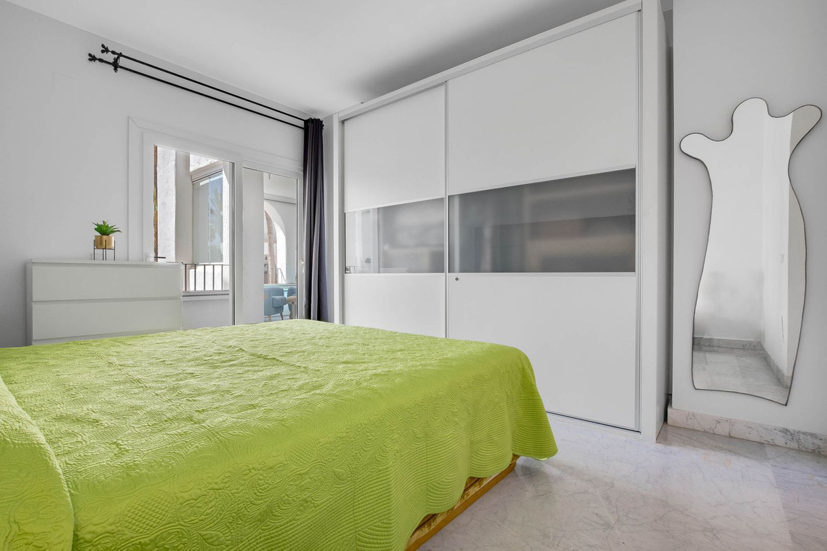 cee1fe78d7b6c18c18f3b2766e79d636 - 11