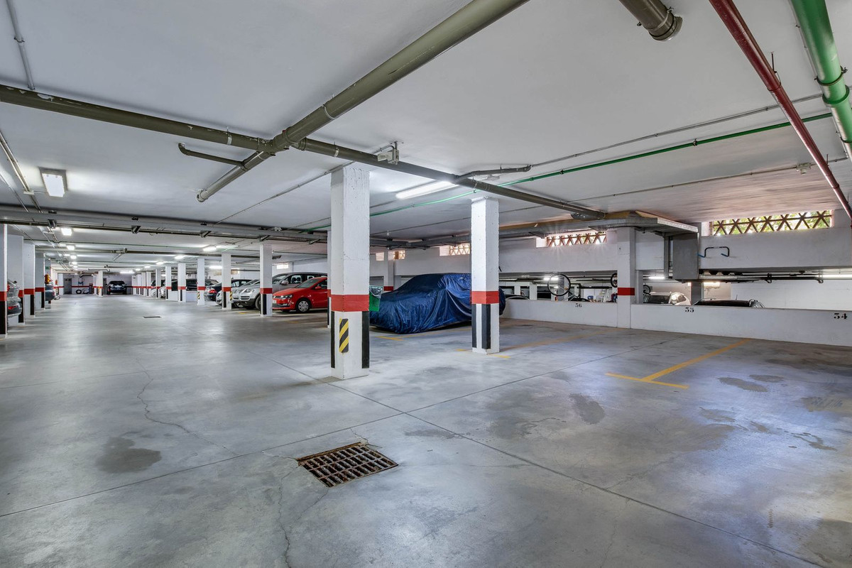 cee1fe78d7b6c18c18f3b2766e79d636 - 20