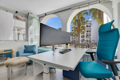 cee1fe78d7b6c18c18f3b2766e79d636 - 24