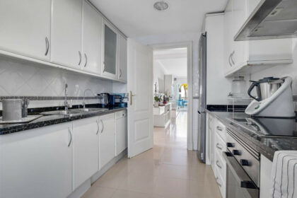 cee1fe78d7b6c18c18f3b2766e79d636 - 9