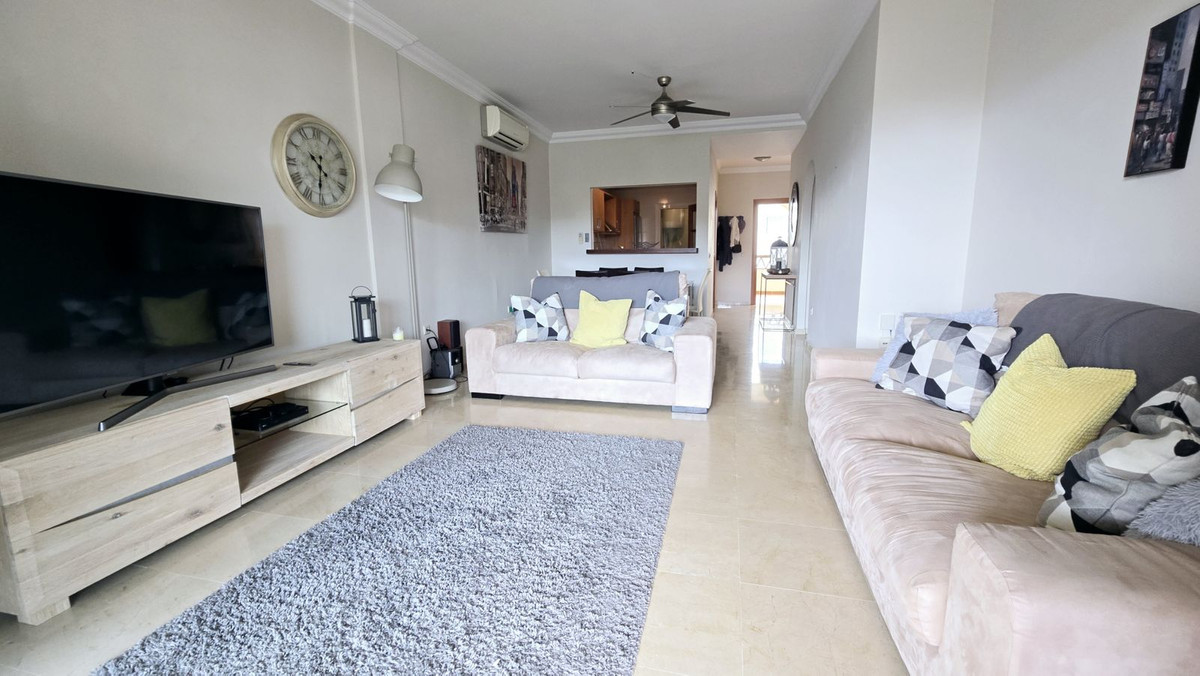 d139992b4b76ae2b8c7414ac8ccbb8c8 - 2