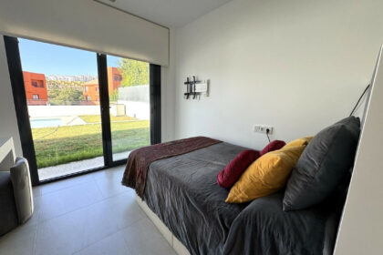 d153f5e6b81486c8e9090b4c6ca3d3a7 - 18