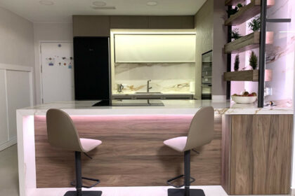 d153f5e6b81486c8e9090b4c6ca3d3a7 - 3