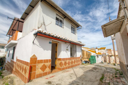 d1c1d7df3160e685d830c1de6e936533 - 4