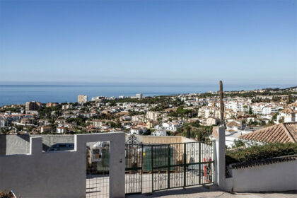 d1deb7ad759bf11bef89ed450b71f647 - 17