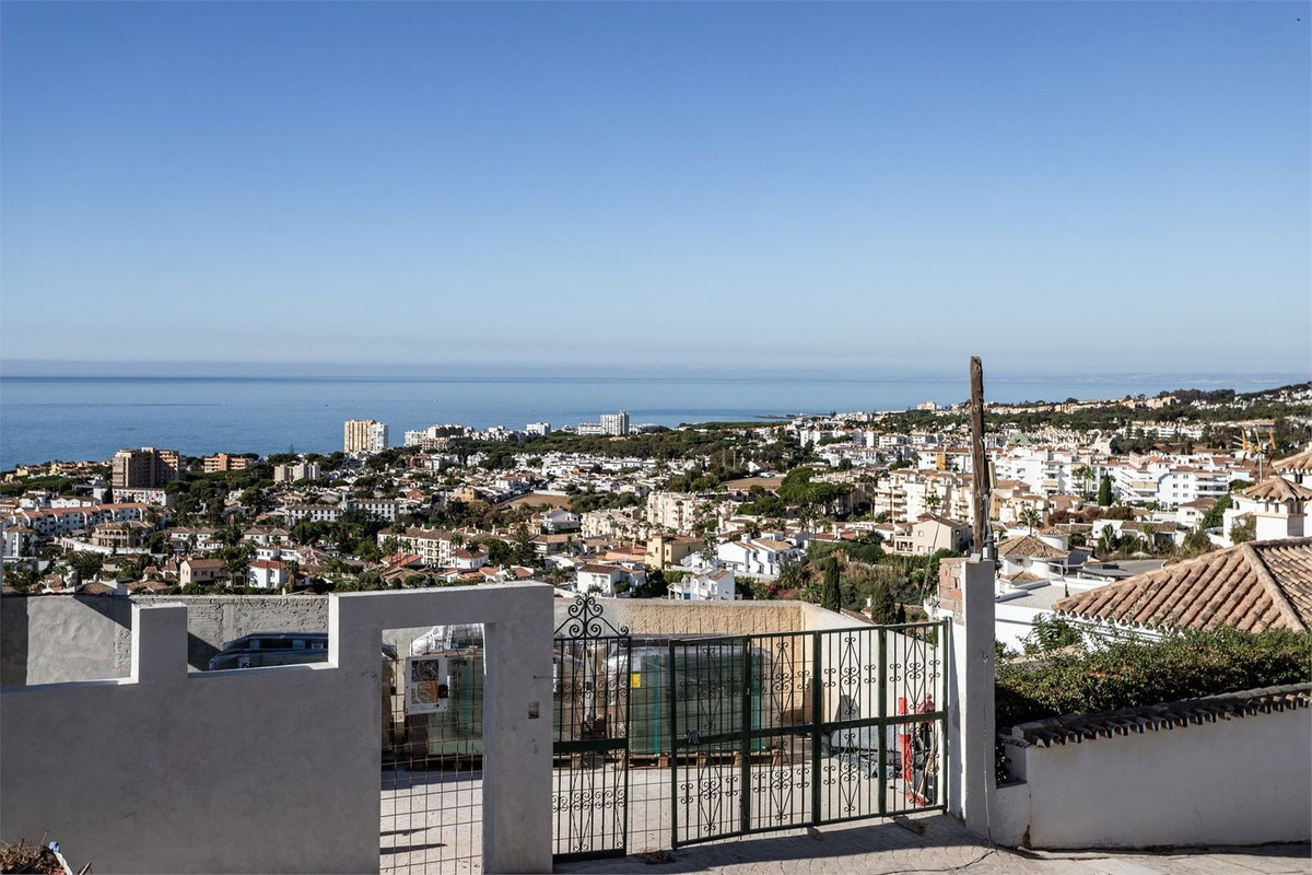 d1deb7ad759bf11bef89ed450b71f647 - 17