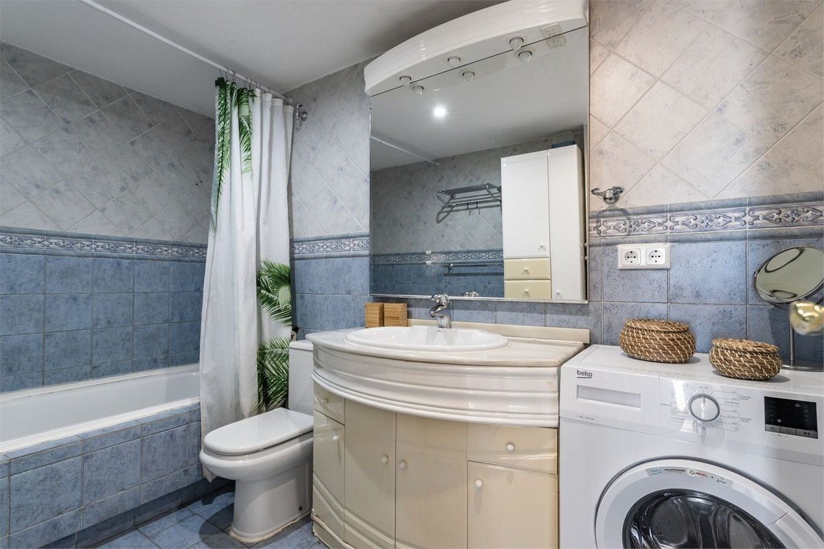 d1deb7ad759bf11bef89ed450b71f647 - 8