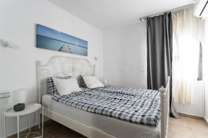 d1deb7ad759bf11bef89ed450b71f647 - 9