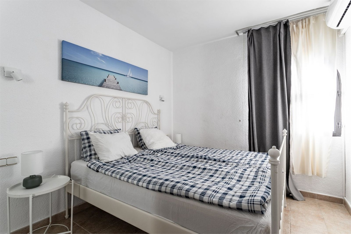 d1deb7ad759bf11bef89ed450b71f647 - 9