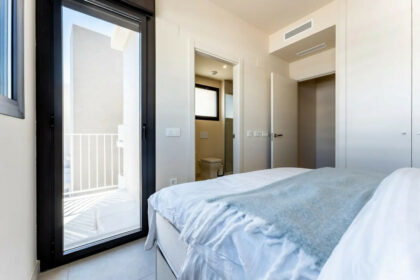 d1f3965a9aae086fbd95c4c4c1398635 - 17