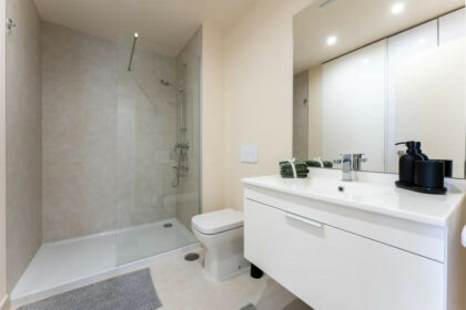 d1f3965a9aae086fbd95c4c4c1398635 - 20