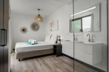 d2160e2d231f2141bf03bfc30dfc603c - 10