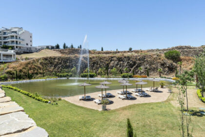 d2160e2d231f2141bf03bfc30dfc603c - 22