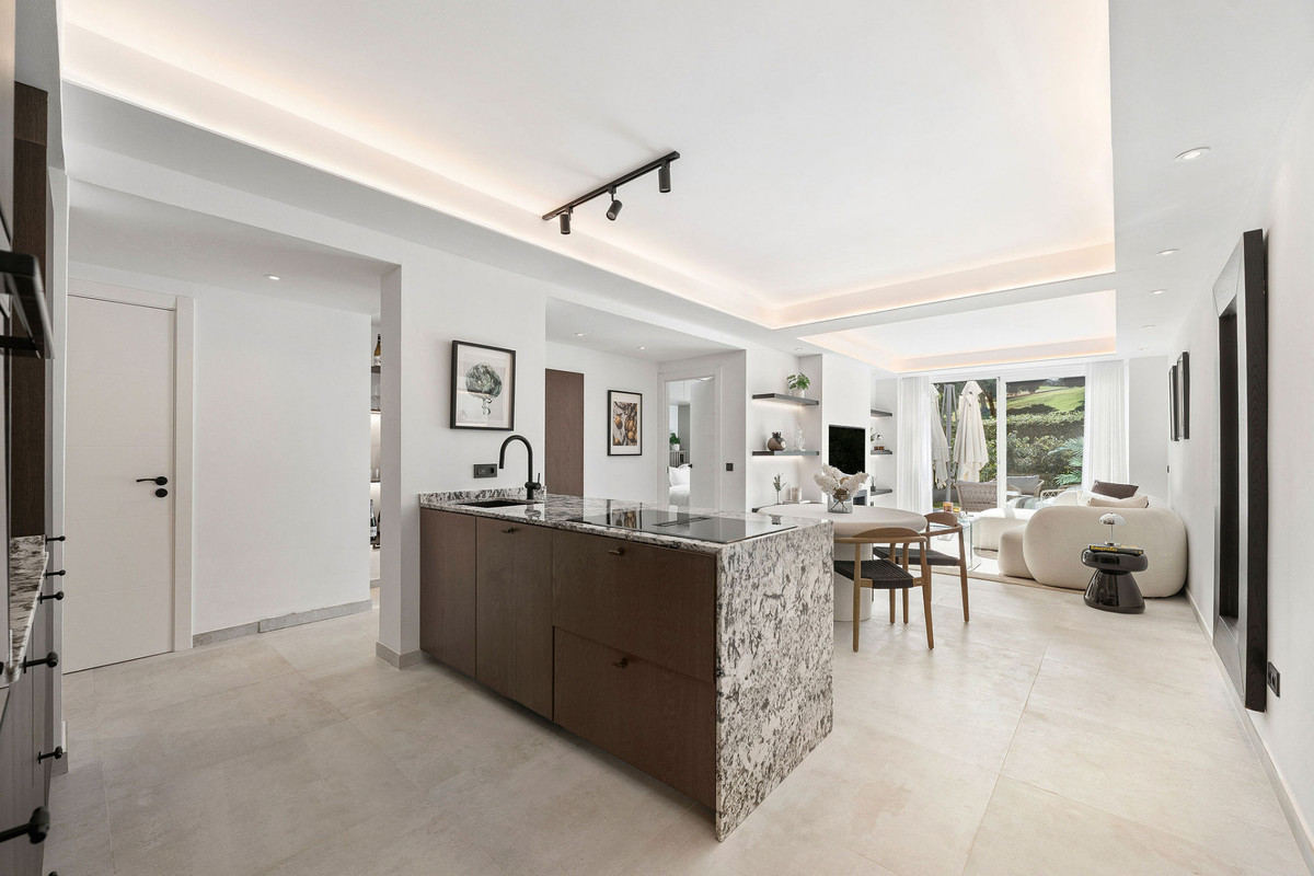 d23d9f6967cb2a5612636b0a3aef3d38 - 10