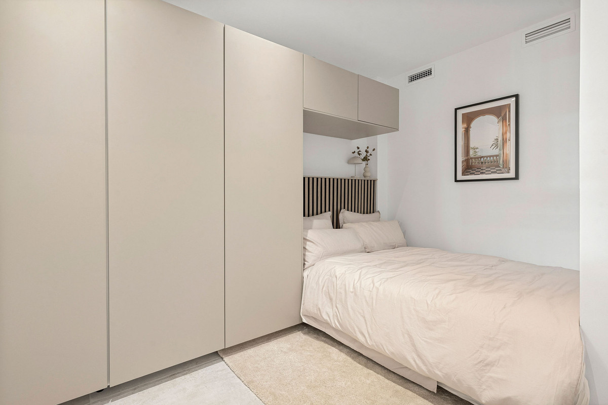 d23d9f6967cb2a5612636b0a3aef3d38 - 15