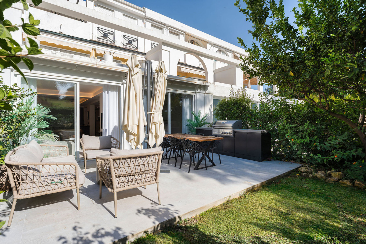 d23d9f6967cb2a5612636b0a3aef3d38 - 19