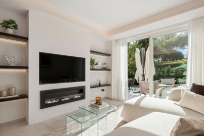 d23d9f6967cb2a5612636b0a3aef3d38 - 2