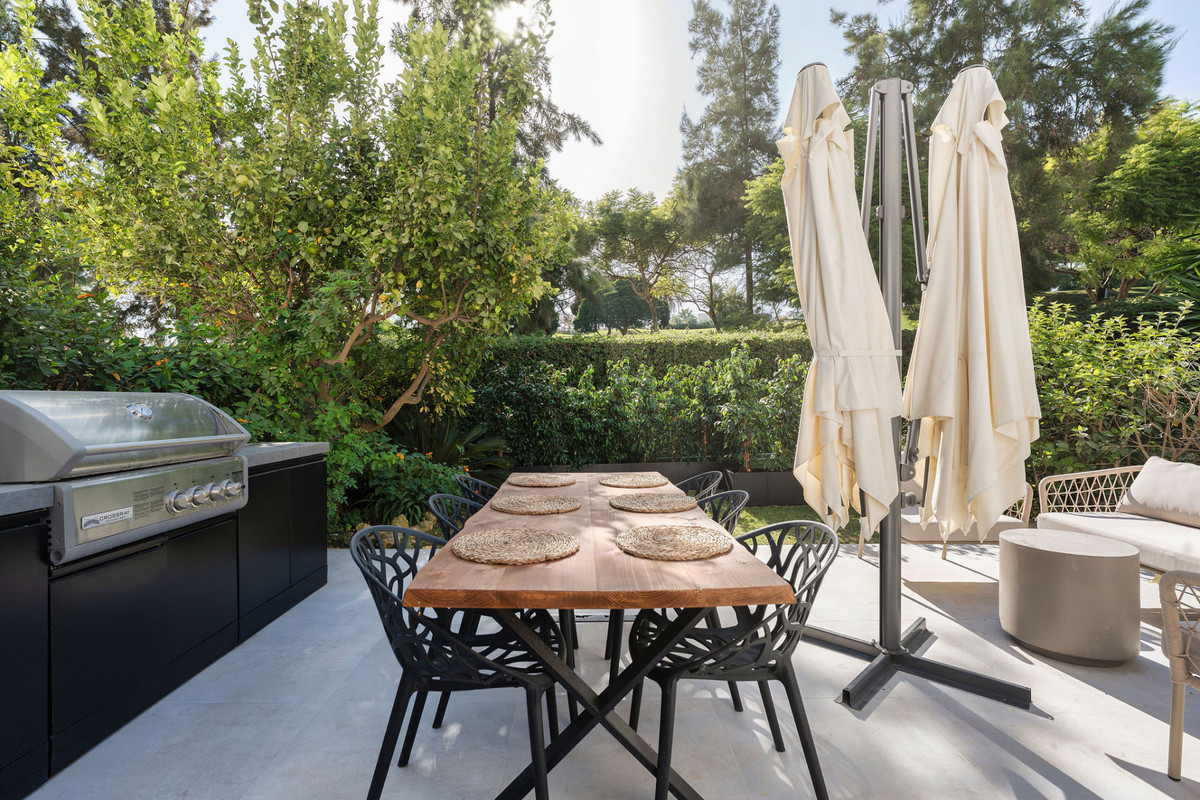 d23d9f6967cb2a5612636b0a3aef3d38 - 21