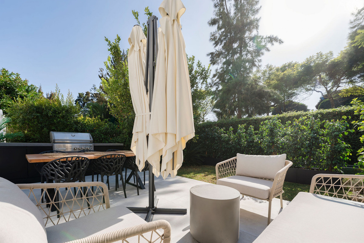 d23d9f6967cb2a5612636b0a3aef3d38 - 22