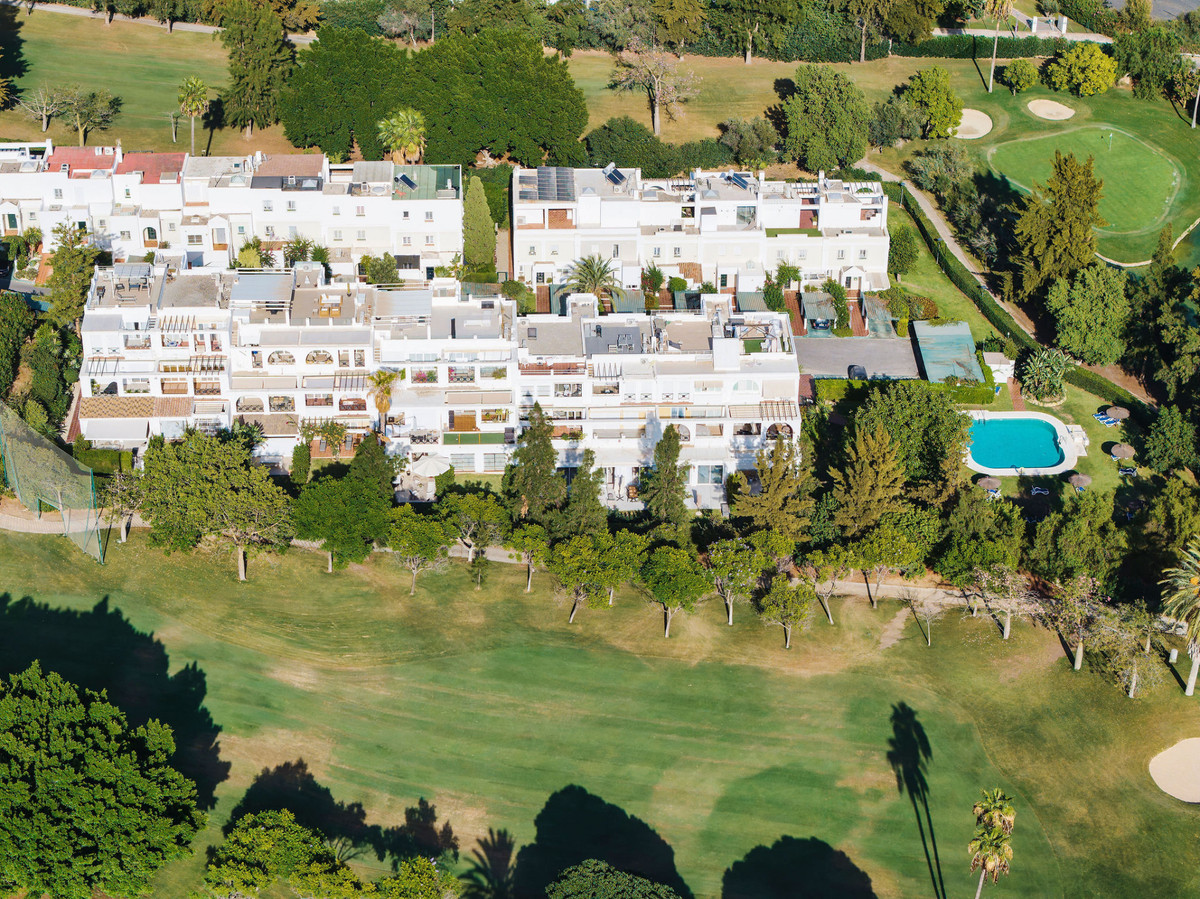 d23d9f6967cb2a5612636b0a3aef3d38 - 27