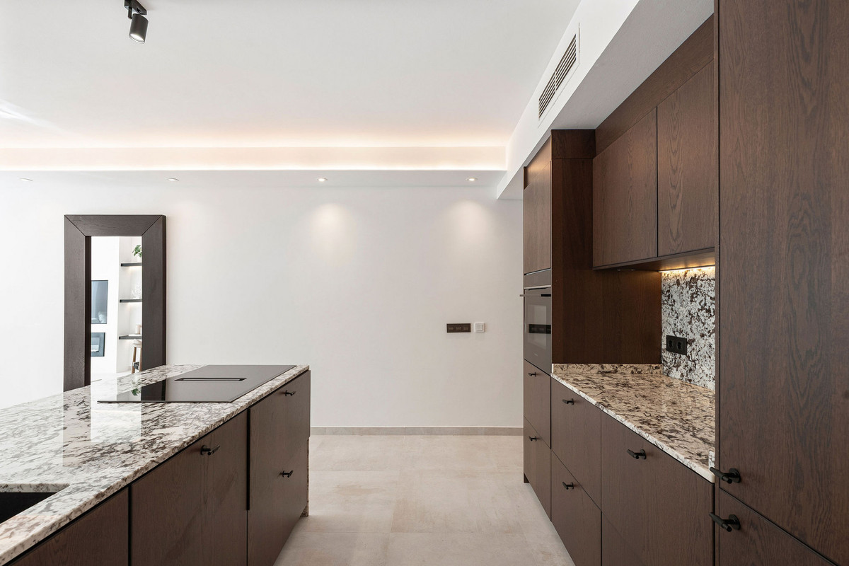 d23d9f6967cb2a5612636b0a3aef3d38 - 8