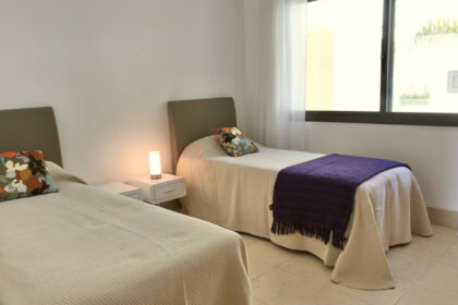 d2b2fe4e7d1060ccd406a0dcce4d4a56 - 27