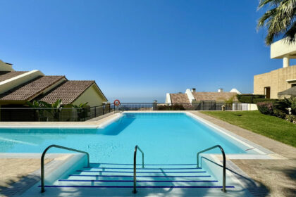 d2b2fe4e7d1060ccd406a0dcce4d4a56 - 43