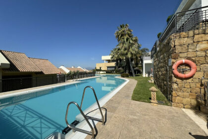 d2b2fe4e7d1060ccd406a0dcce4d4a56 - 45