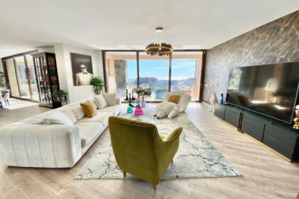 d3045f07a12504be46f88d1e02f1c46d - 1