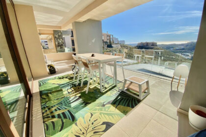 d3045f07a12504be46f88d1e02f1c46d - 17