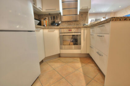 d30d724c7aac3ab19295218bf0556256 - 9