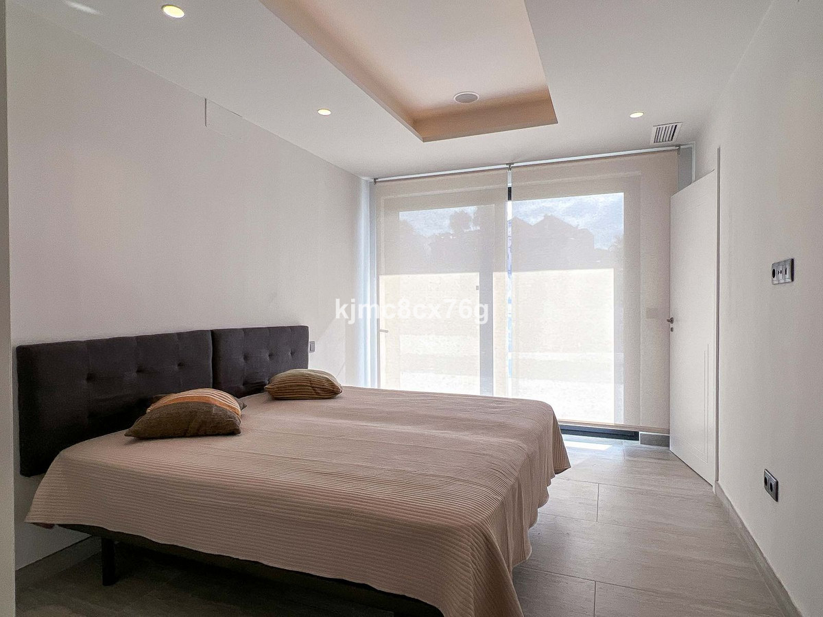 d31c3667a61dd32d4d3bb7002940a8b2 - 28