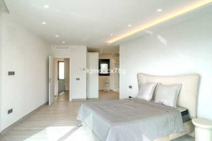 d31c3667a61dd32d4d3bb7002940a8b2 - 40