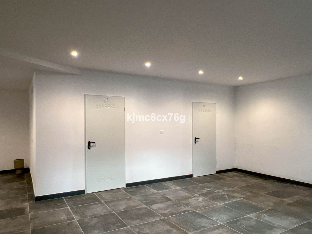 d31c3667a61dd32d4d3bb7002940a8b2 - 48