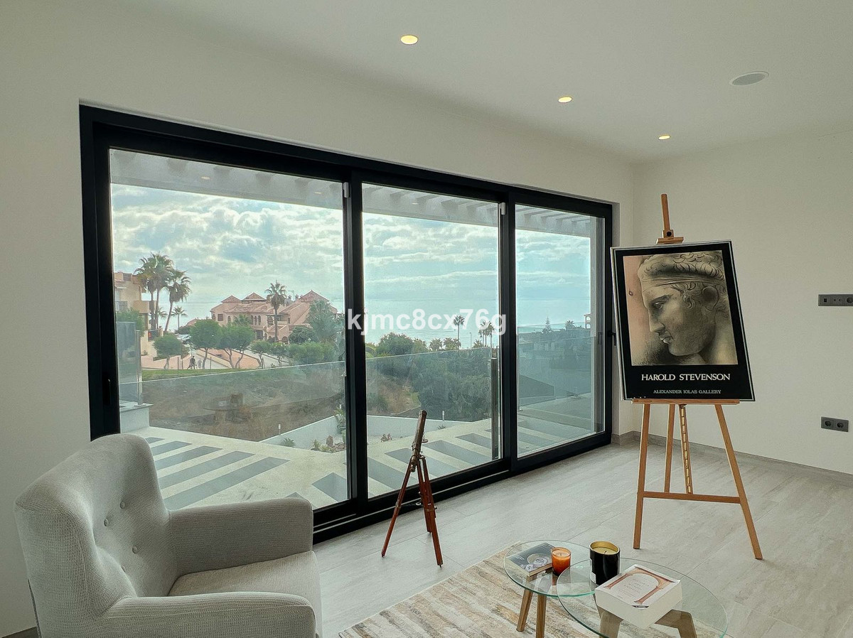 d31c3667a61dd32d4d3bb7002940a8b2 - 53