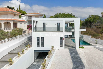 d31c3667a61dd32d4d3bb7002940a8b2 - 59