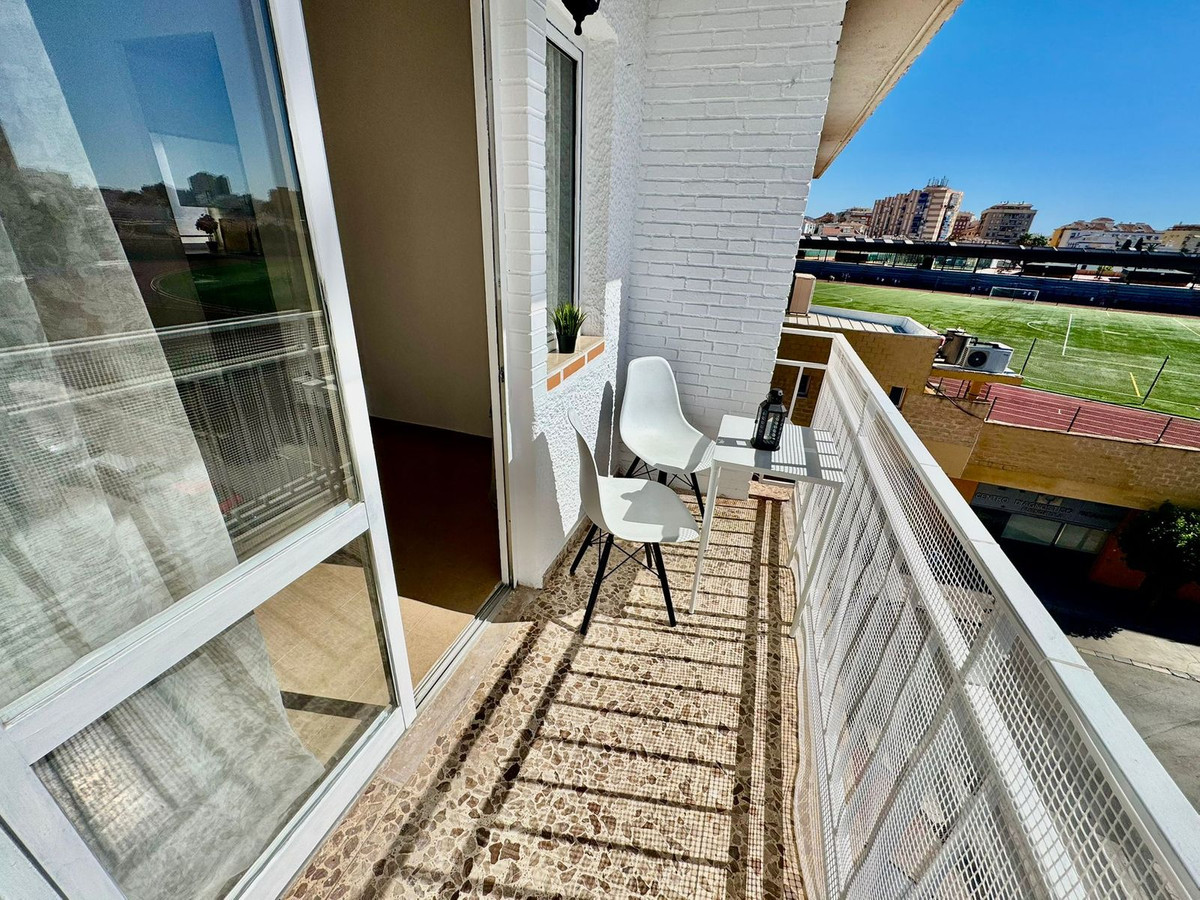 d38e542accd74e9150dbb8a168aed87a - 1