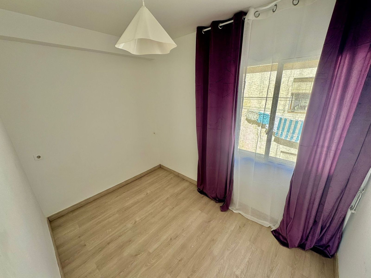 d38e542accd74e9150dbb8a168aed87a - 19