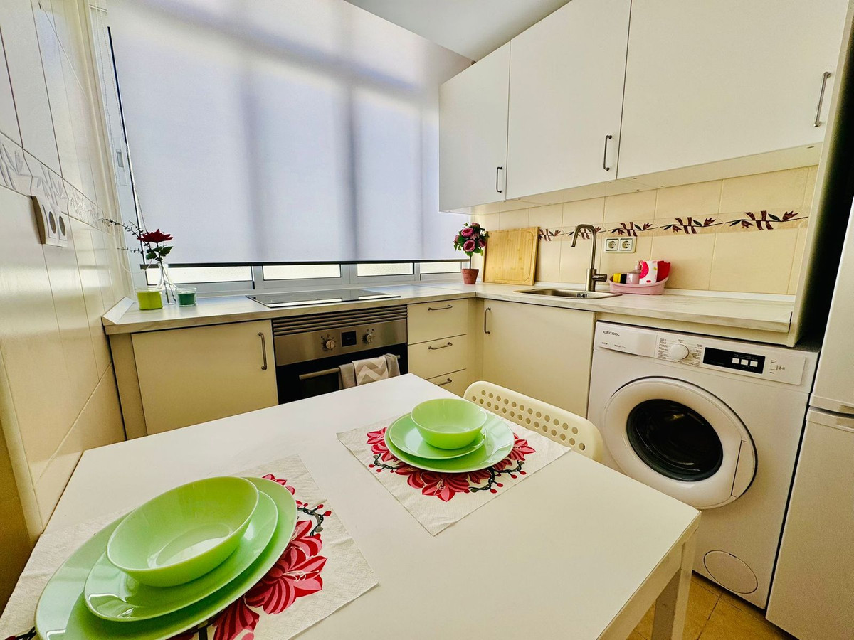 d38e542accd74e9150dbb8a168aed87a - 25