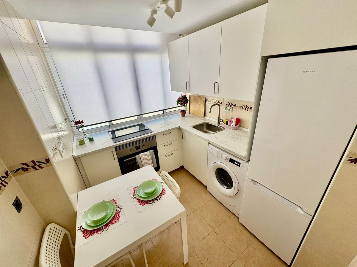 d38e542accd74e9150dbb8a168aed87a - 26