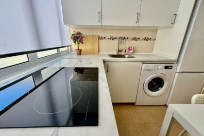 d38e542accd74e9150dbb8a168aed87a - 27