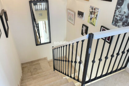 d39f33f2bca05ee2b2f1f0dc8a14b86b - 21