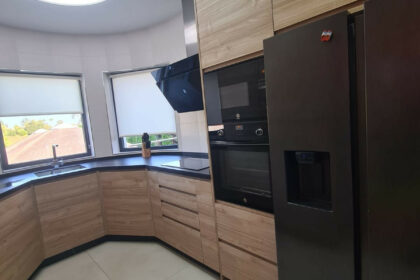 d4096f077df7b401847cc30da14a5e12 - 14